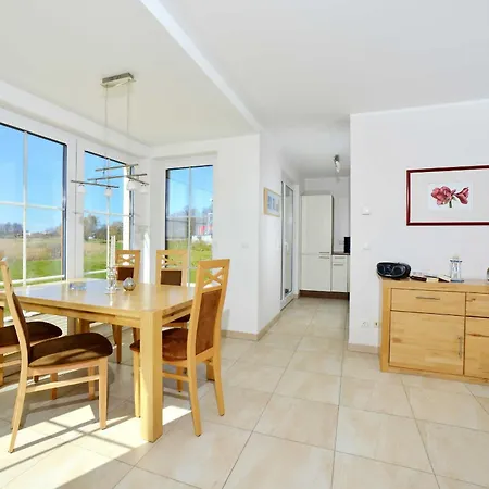 بيت للعطل Reetdachhaus Ostseebrise